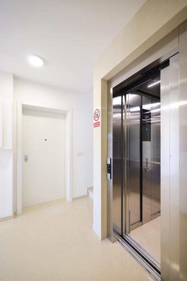 Leonardo Luxury Residence 2 Penthouse With Jacuzzi Zadar Exterior foto